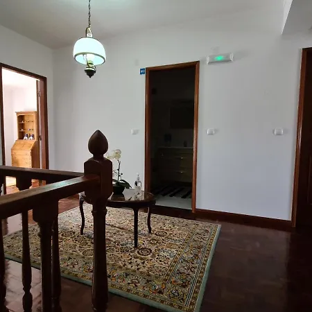 Gomes & Fortunato House בית נופש