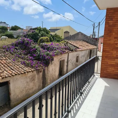 בית נופש Gomes & Fortunato House