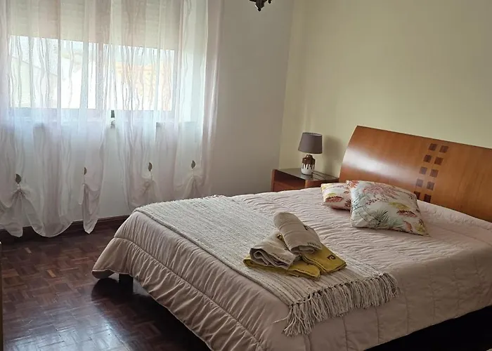 Gomes & Fortunato House بيت للعطل *